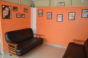 Dr.P.K.Anand Dental Study Circle_clinic_patient_waiting3